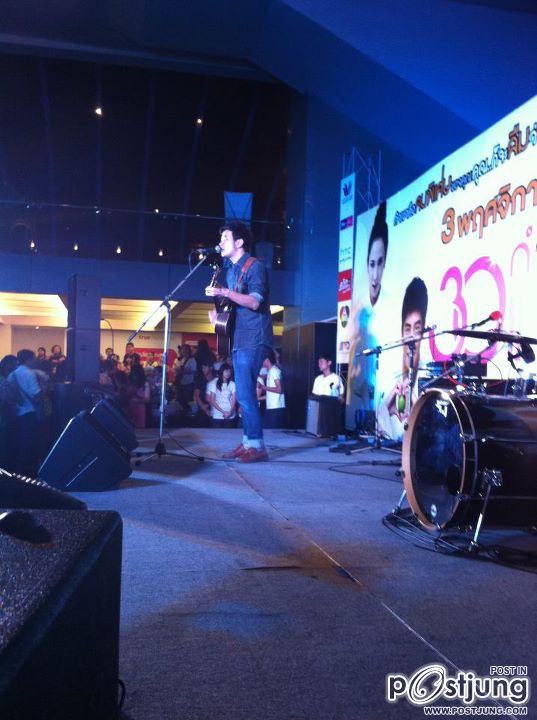 "30 กำลังแจ๋ว" รอบสื่อมวลชน 31/10/2011 ณ อินฟินิตี้ ฮอล์ "Siam Paragon"!!!