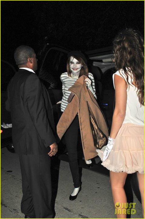 มาชม!!! แฟชั่นต้อนรับวันฮาโลวีนจากเหล่าคนดังฝั่ง Hollywood กัน&hellip; [Part 1]