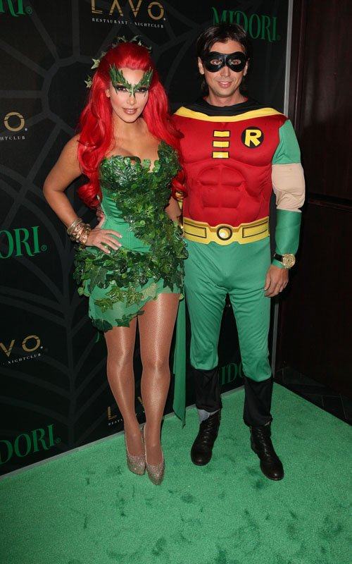 มาชม!!! แฟชั่นต้อนรับวันฮาโลวีนจากเหล่าคนดังฝั่ง Hollywood กัน&hellip; [Part 1]