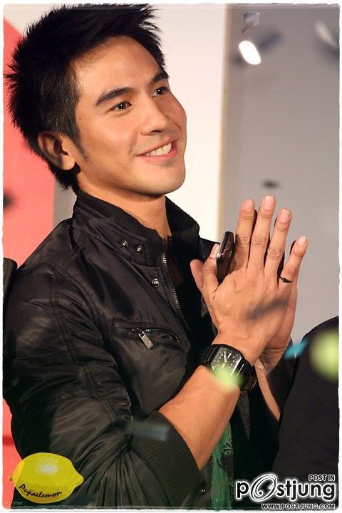 พี่โป๊ป....จากแฟนคลับ6