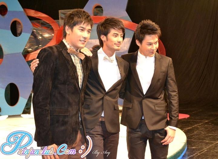 บอย-ปกรณ์ /หมาก-ปริญ /เคน-ภูภูมิ @ รายการ Tonight Show