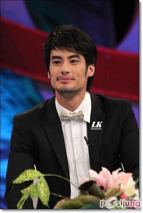 บอย-ปกรณ์ /หมาก-ปริญ /เคน-ภูภูมิ @ รายการ Tonight Show