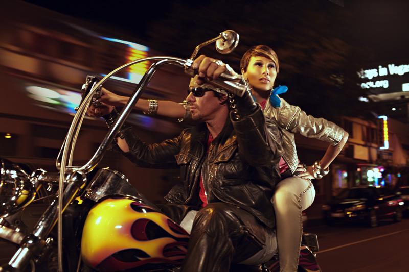 America's Next Top Model cycle 17 Ep.7 Photo Shoot  Reality Stars on a Motorbike