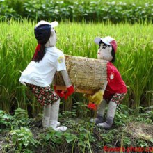 หุ่นไล่กาของญี่ปุ่นค่ะ น่ารักมากค่ะ