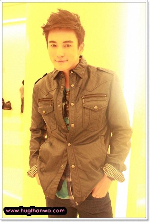 (เก็บตก) ธันวา @ งานครบรอบ 9 ปี นิตยสาร seventeen