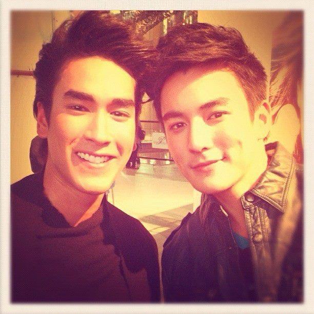 (เก็บตก) ธันวา @ งานครบรอบ 9 ปี นิตยสาร seventeen