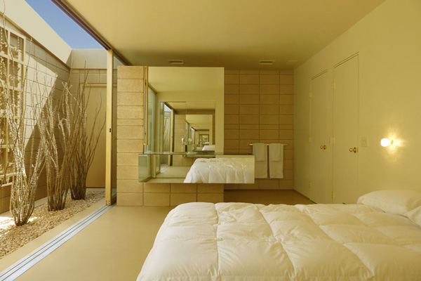 Gold Interior Design in a Golden Exterior House - amazing!