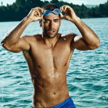 Juan Esteban for Vuthy Sim 2011