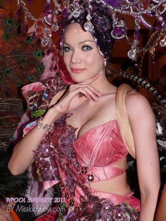 แจ๊ส สรวีย์ สวยเลิศดุจนางพญา