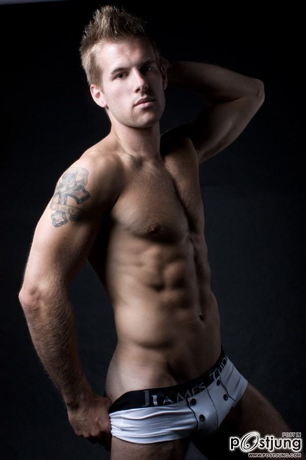 หล่อมากจริงๆ