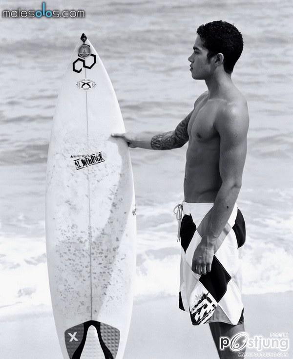 หล่อ สมาร์ท ครบสูตร