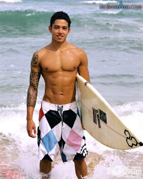 หล่อ สมาร์ท ครบสูตร