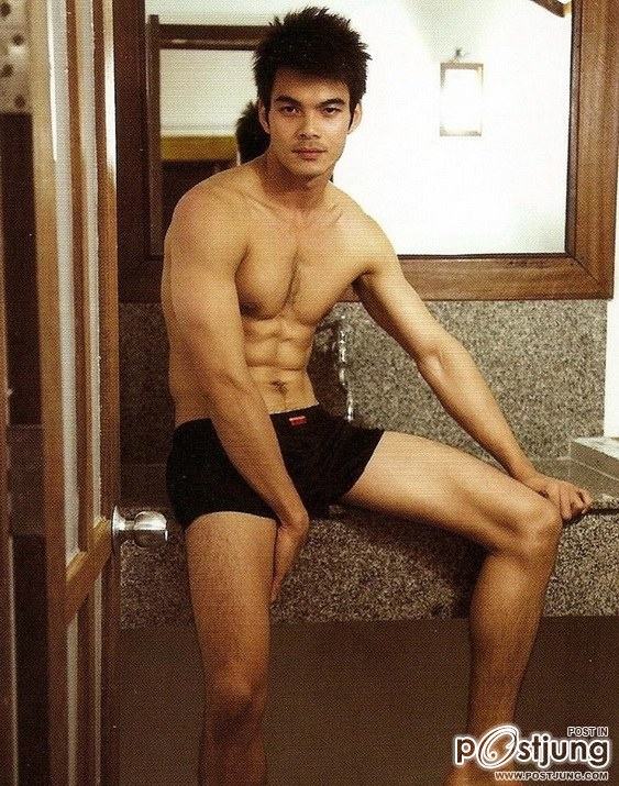 หนุ่มเข้มขวัญใจชาวโพสจัง