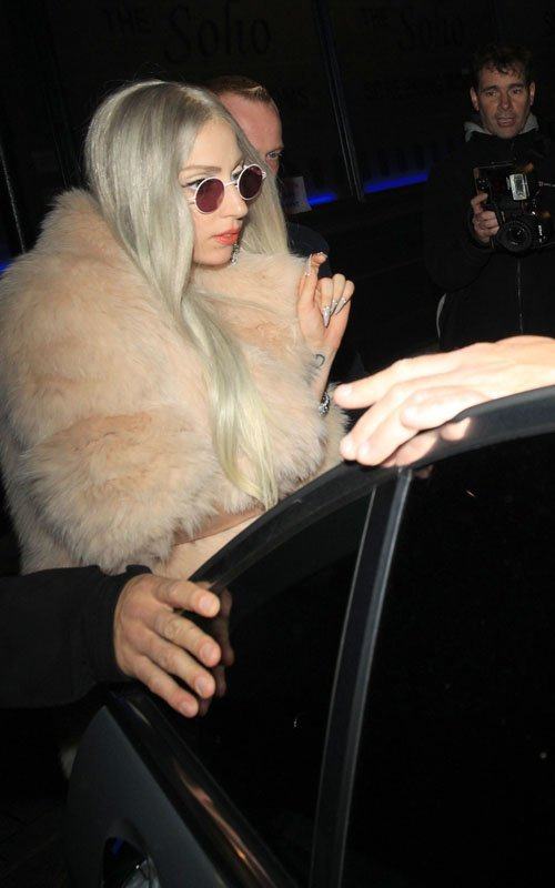 Lady Gaga ดูหรู๋ค๊าาาา!