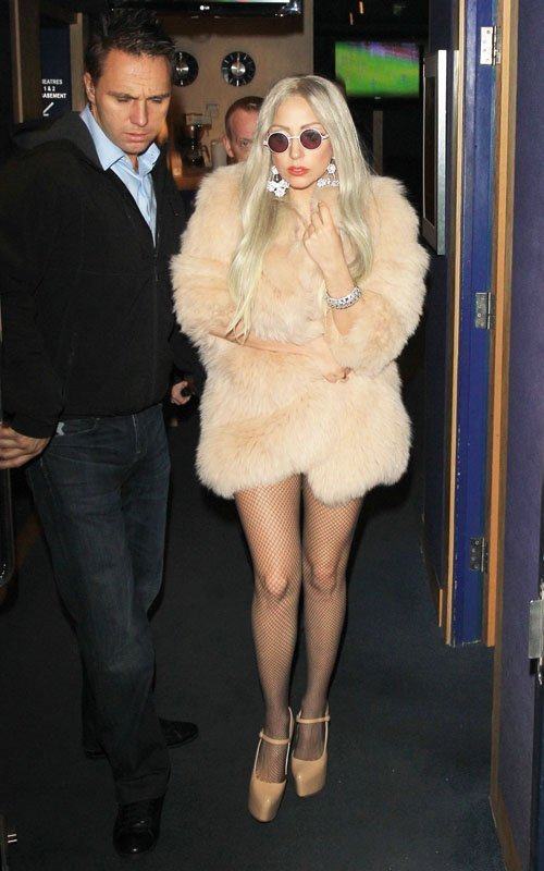 Lady Gaga ดูหรู๋ค๊าาาา!