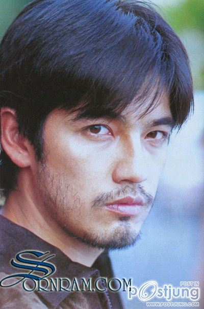 พระเอกมาดเข้มอะจ๊า