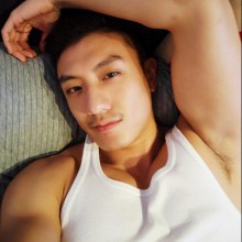 หนุ่มในโลกออนไลน์