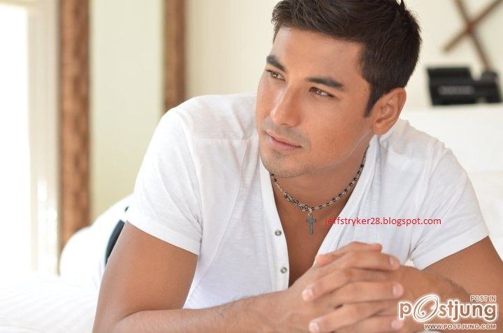 หล่อเข้มจัดๆๆ