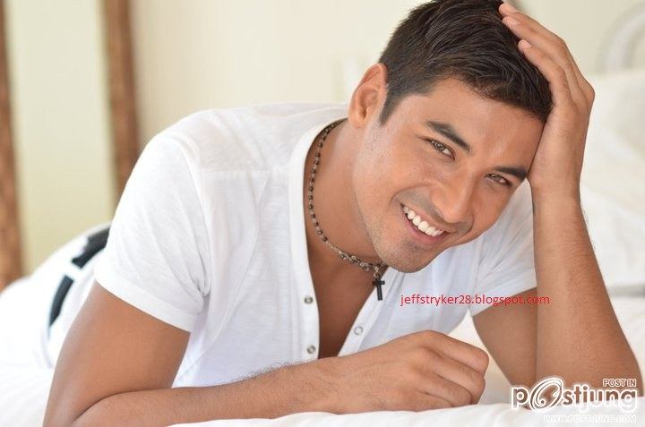 หล่อเข้มจัดๆๆ