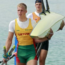 ไปพายเรือหนีน้ำท่วมกันดีกว่า