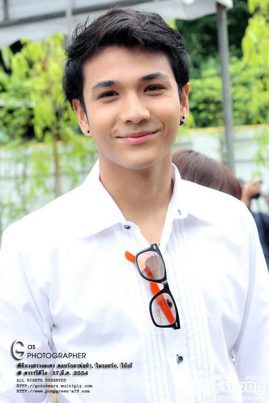 หน้าใสใสวิ๊งค์ๆๆ