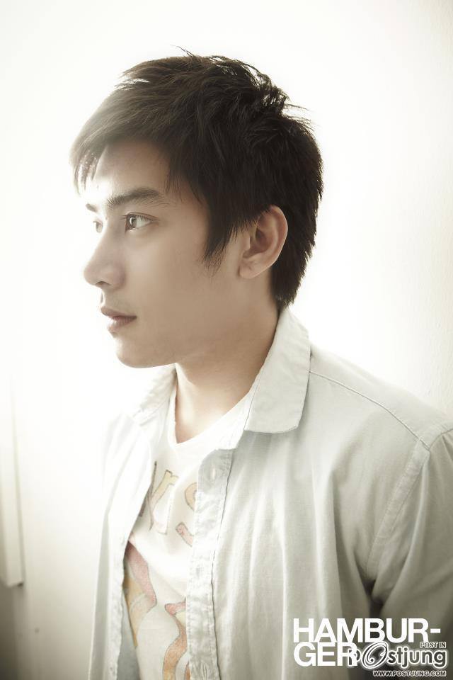 ครั้งแรกของ..เคน-ภูภูมิ @ HAMBURGER vol.10 no.160 October 2011