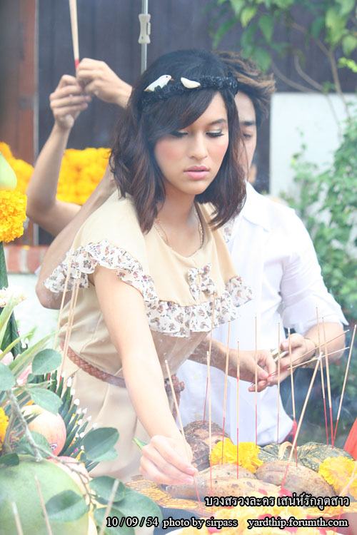 "หยาด"ในงานบวงสรวงละครเรื่องใหม่"เสน่ห์รักภูติสาว"