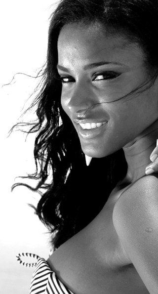 Leila LopeS ผู้หญิงที่สวยที่สุดในจักรวาลปี2O11