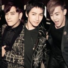 หนุ่มๆ 2PM มาดใหม่ อัลบัม HANDS UP หล่อเข้ม ทะเล้นกว่าเดิม