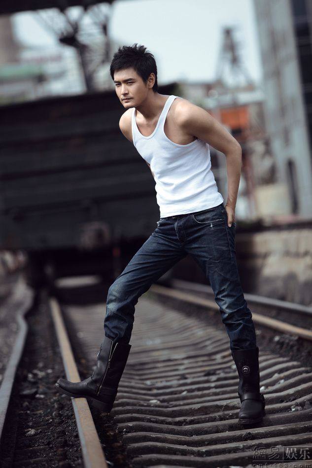 Photoshoot men album 388 : Wang Yu