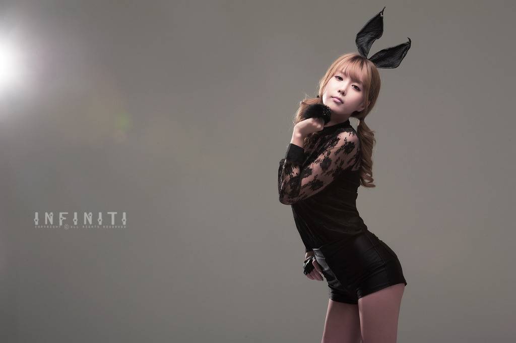 Heo Yoon Mi บันนีเกิร์ล ใส่หูกระต่ายสีเซ็กซี่