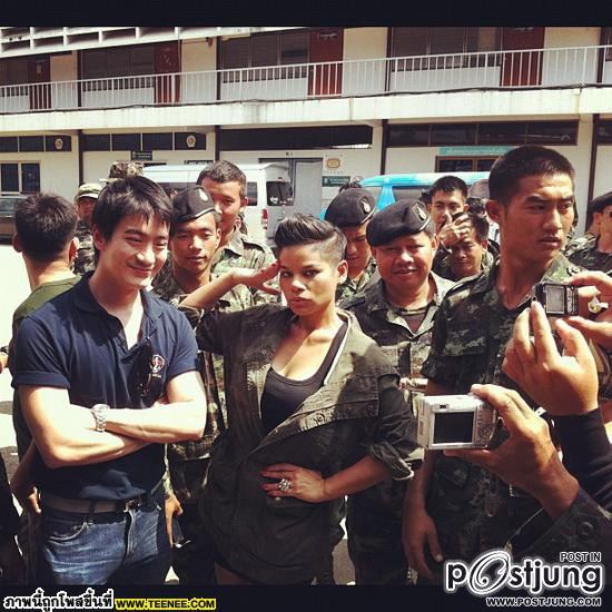 เมื่อโอปอล์ ช่วยน้ำท่วม