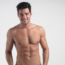 Isac’s polaroid : HQ images