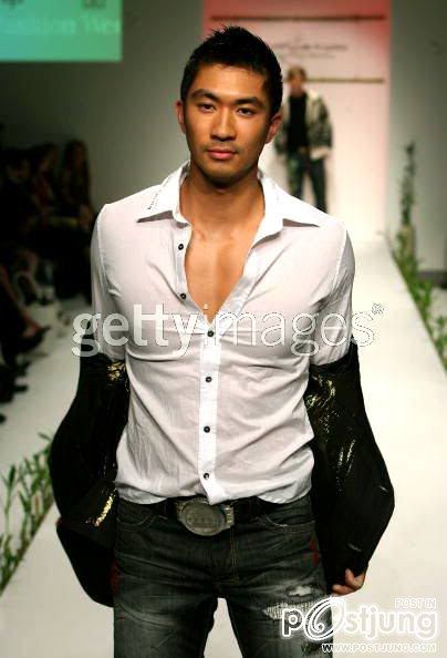 ขออีกครั้งกับหนุ่มคนนี้