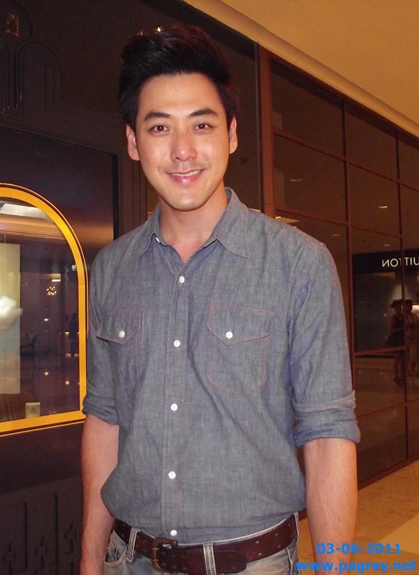 ดาราปาร์ตี๋