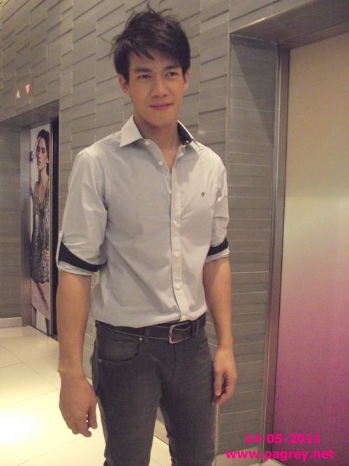 ดาราปาร์ตี๋