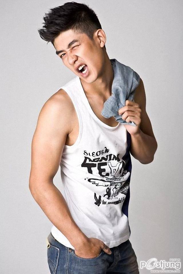 Cao L&acirc;m Vi&ecirc;n costume patterns using more suitable for summer 2011 collection