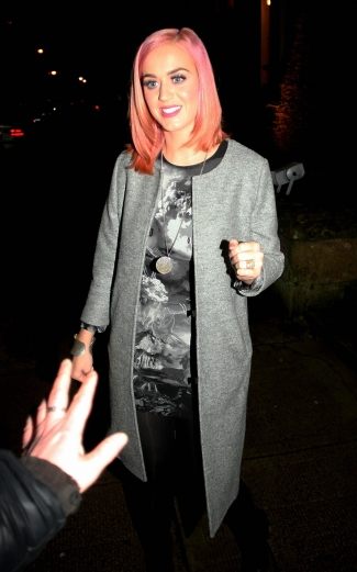 Katy Perry ที่ Glasgow, Scotland