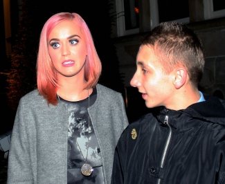 Katy Perry ที่ Glasgow, Scotland
