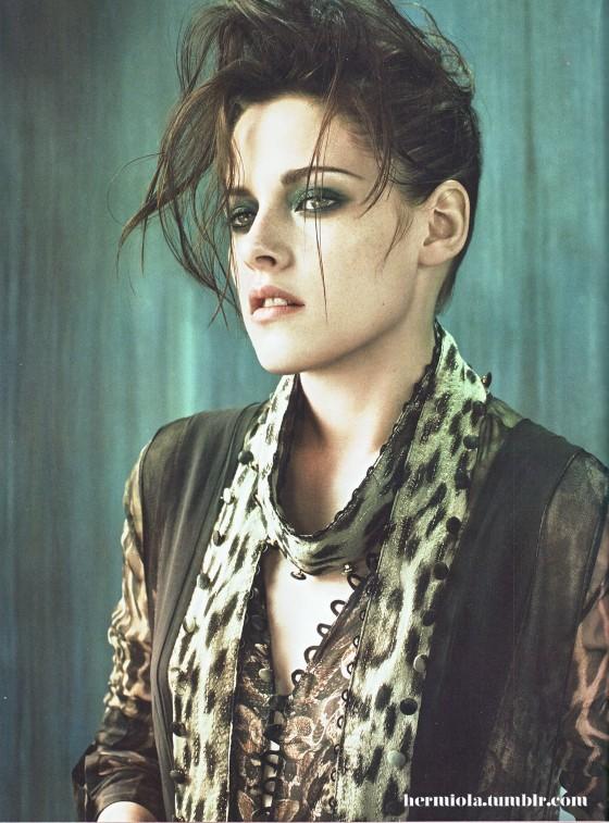 Kristen Stewart บนนิตยสาร Vogue Magazine Italia (November 2011)