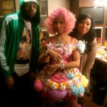 Nicki Minaj และ Willow Smith ถ่าย MV Fireball