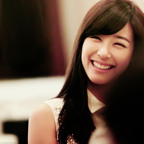 ตายิ้ม TIFFANY @  SNSD