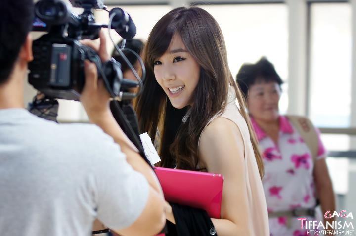 ตายิ้ม TIFFANY @  SNSD