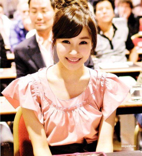 ตายิ้ม TIFFANY @  SNSD