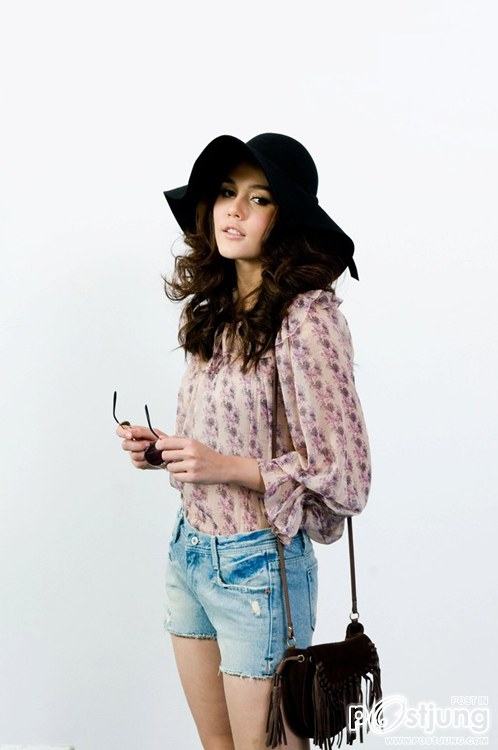 รุ้งระวี ศรีแอลเอ [ต้มยำลำซิ่ง]