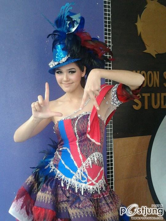 รุ้งระวี ศรีแอลเอ [ต้มยำลำซิ่ง]