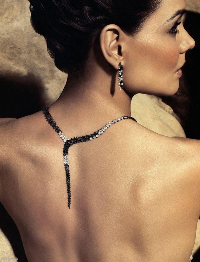 Katie Holmes is &ldquo;Golden&rdquo; for H.Stern&rsquo;s Newest Jewellery Campaign