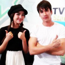 ญาญ่า & ณเดชน์ @ TV3 Star Chat เกมร้ายเกมรัก