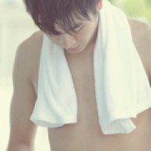 กับผู้ชายคนนี้ โทนี่ รากแก่น