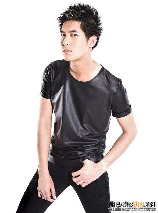 รูป เวียร์ หล่อ ๆ จร้า ^^